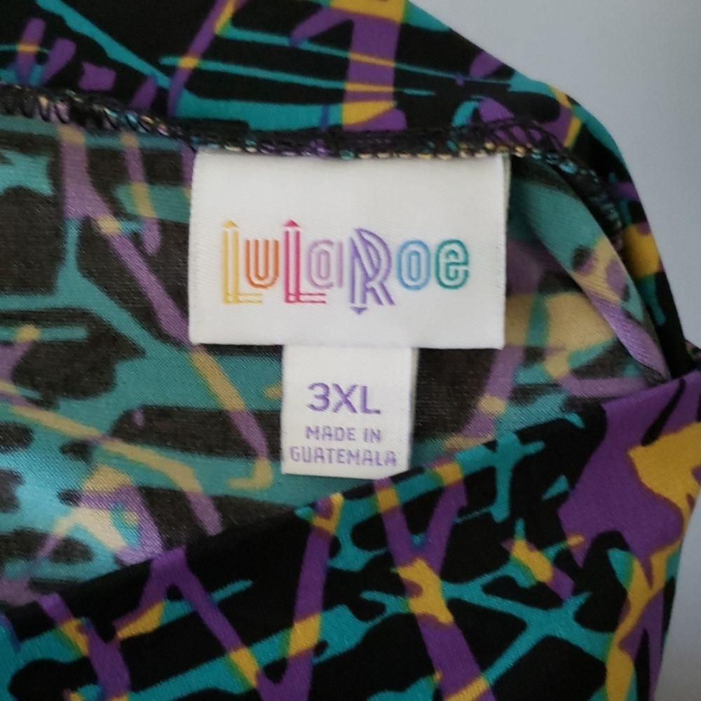 LulaRoe Azure - Picture 2 of 3